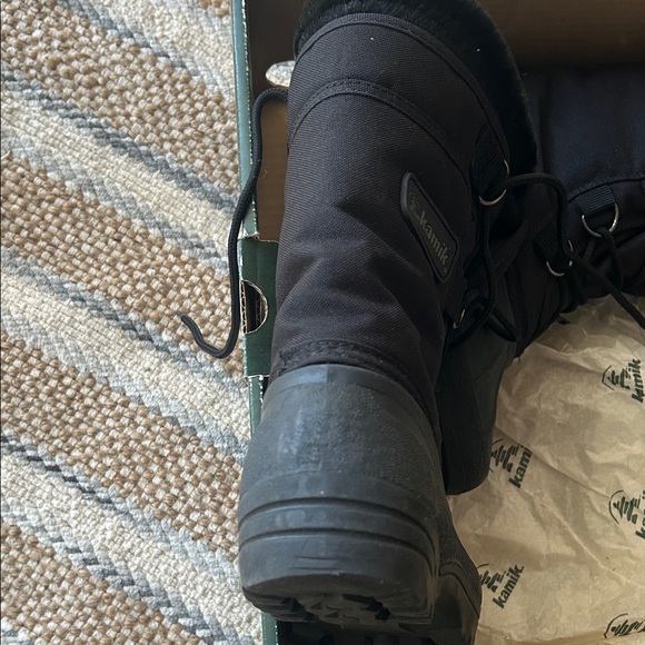 Kamik Women's Black Winter Boots - Picture 5 of 8